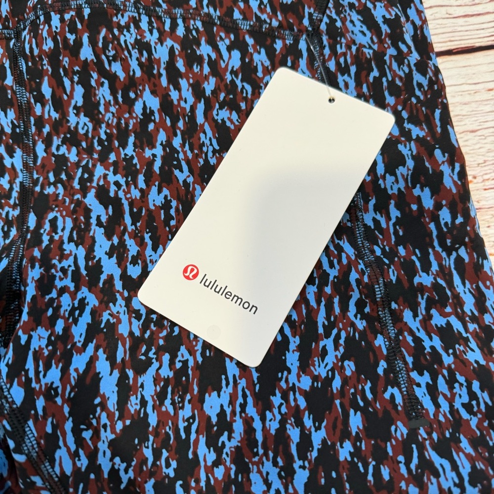NWT Lululemon Power Thru High-Rise Tight 25" Leopard Camo Blue Nile Multi Sz 10 - Picture 5 of 12